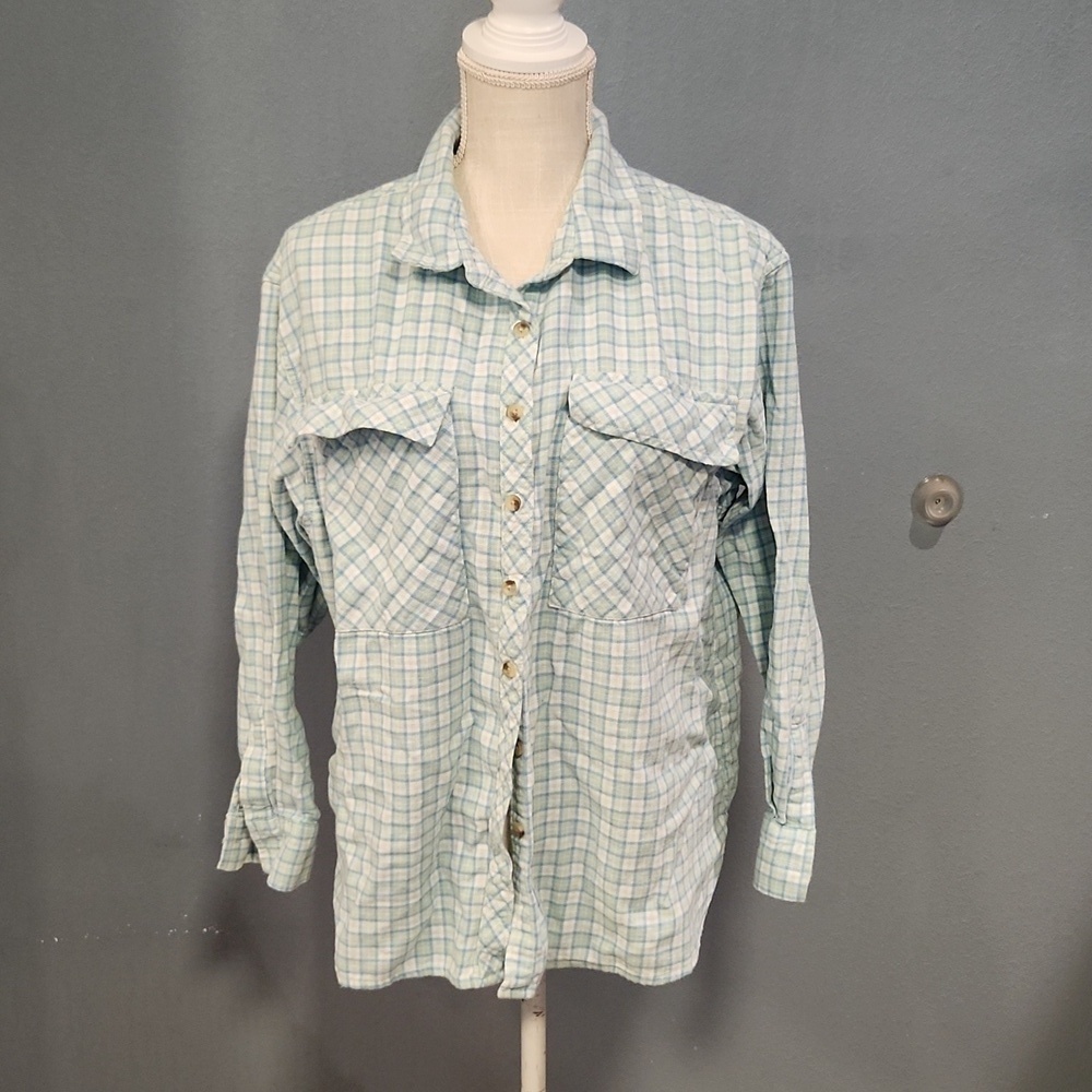 Arizona Jean Co plaid fannel button-down convertable sleeves top